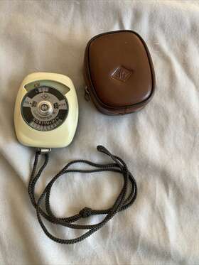 6079 Agfa Vintage Lucimeter Light Meter W Leather Case Made In Germany - Works