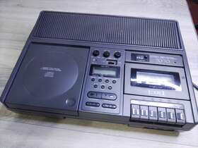 Eiki 707a Cd/cassette Player