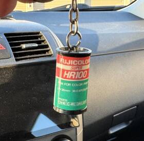 Hr100 Fujifilm Fujicolor Keychain Fuji Film 35mm Canister Keyring 1990 S