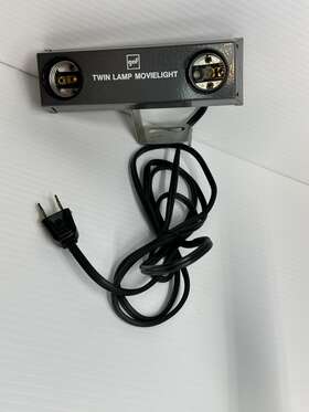 6090-031 Gaf Twin Lamp Movielight 600 Watts 120v - 60 Hz Model For Bep Lamps