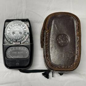 Ge 8dw47y Vtg General Electric Exposure Light Meter Foot Candle With Leather Case