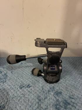 Gitzo G1372m G 1372 M 3-way Pan/tilt Head With Quick Release