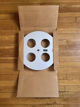 J & R Film Co 20sr-35 35mm 2000 Ft And Movie Projector Split Reel 15 Inch New In Box