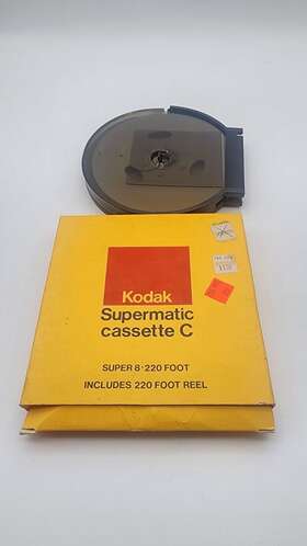 D515 Kodak Supermatic Cassette C Super 8 - 220 Foot Reel Includes