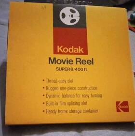 D540 Kodak Vintage Movie Reel Super 8 And 8mm/400ft - For Home Movies Or Collectors