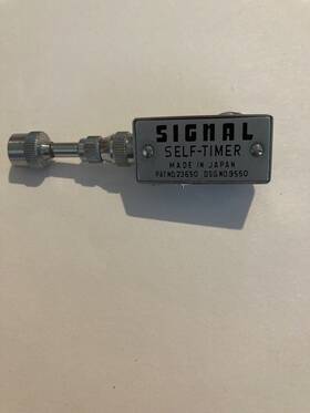 Dsg120671 Leica Signal Self Timer In Hard Kapil Case