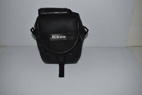 Nikon 5506 Camera Bag Black Approx 6 Inch Wide X5.5 Depth X 7 Height Oqi8