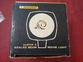 824-4508 Penncrest Super 8 Sealed Beam Movie Light Tested