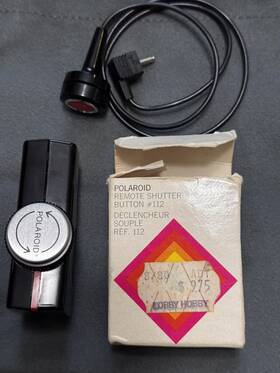 2326 Polaroid Self Timer And Remote Shutter Button
