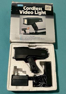 Sima 018359136912 / Cordless Video Light Sl-1