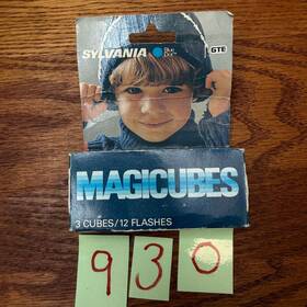 12345 Sylvania Vintage Blue Dot Magicubes Flashbulbs 3 Cubes 12 Flashes