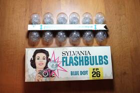 Fp26 Sylvania Vintage 12 Flash Bulbs Blue Dot Fp 26