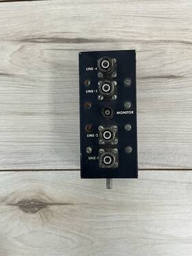 Sylvania Tvca-107 Vintage Tvca-107/av-812 Camera Switching Box 4-line Monitor Switch