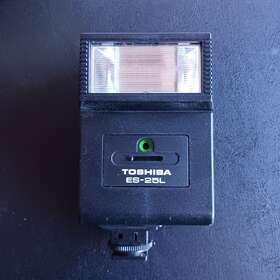 Es-25l Toshiba Electronic Flash With Manual And Original Box Untested
