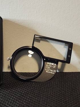 M2291 Yashica Auto-up For Electro 35 In Leather Case Great Shape Camera