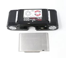 20.0304 Zeiss Ikon Contarex Black Camera Interchangeable Film Back Magazine