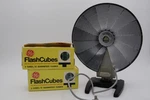 Vintage General Electric Flash Cubes And Vernon Bundle Antique. Fixed Price $11.17.