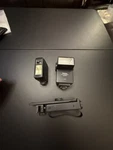 Vivitar Auto Thyristor 550FD And 200 Camera Flash Lot With Grip Bracket. Fixed Price $23.54.