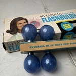 4 Vtg Sylvania Blue Dot Flash Bulbs Press 25B For Polaroid Cameras. Fixed Price $10.00.