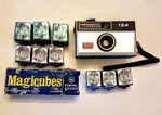 Vtg Kodak 124 Instamatic Camera & Flashbulbs Lot Magicubes Ge Sylvania Untested. Fixed Price $14.93.