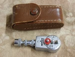 Vintage Pigeon Self Timer W/ Leather Case - Works!. Fixed Price $39.00.