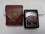 Vintage Skan Exposure Meter / Leather Case - G.m. Laboratories Inc. Chicago. Fixed Price $8.48.