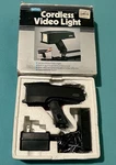 Sima / Cordless Video Light SL-1. Fixed Price $39.99.
