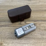 Zeiss Ikon Ikoblitz 5 Flash Unit With Brown Case Made Germany Vtg *untested*. Fixed Price $12.99.