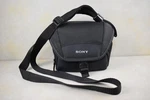 Sony LCS-U11 Black Soft Carrying Case Snap Fastener Large Secure Lid Zipper. Fixed Price $15.00.
