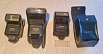Camera Flashes-minolta Maxxum 2800 Af-sunpakauto 231-VIVITAR Focus 736AFC. Fixed Price $25.00.