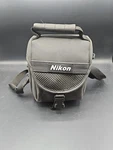 Genuine Nikon Bag For Coolpix 8800 8700 8400 7900 S10 S9 P4 P3 Vgc (5506)-C4B. Fixed Price $19.99.
