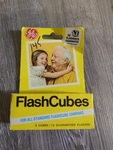 Ge Flash Cubes New Old Stock 2 And Sylvania Blue Dot. Fixed Price $9.90.